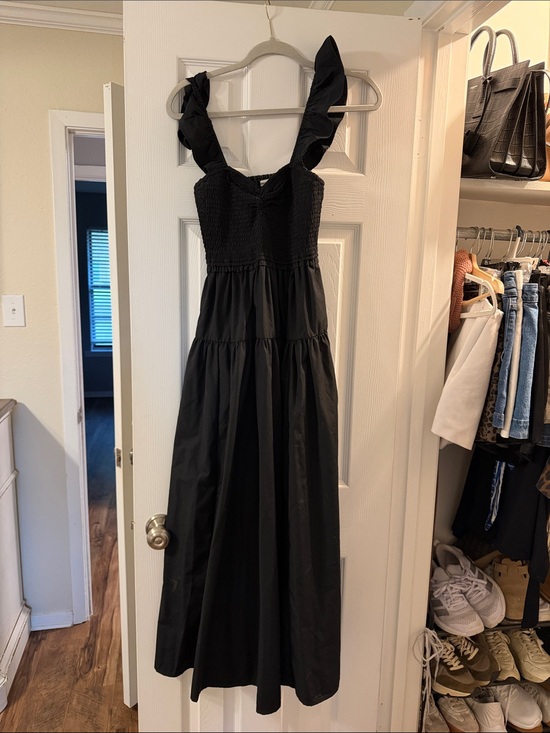 Abercrombie & Fitch Dresses & Skirts - Abercrombie & Fitch Black Ruffled-Strap Tiered Maxi Dress